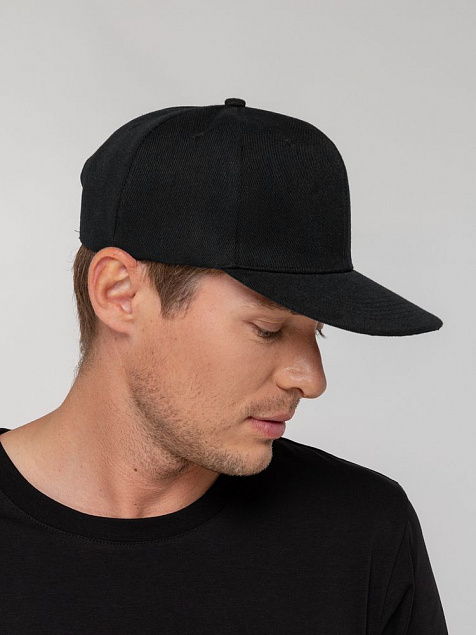 Бейсболка Snapback с прямым козырьком, черная с логотипом в Новосибирске заказать по выгодной цене в кибермаркете AvroraStore